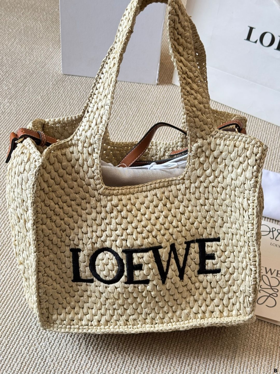 今日特価】Loewe ロエベ 夏の新作 草編みバスケットバッグ