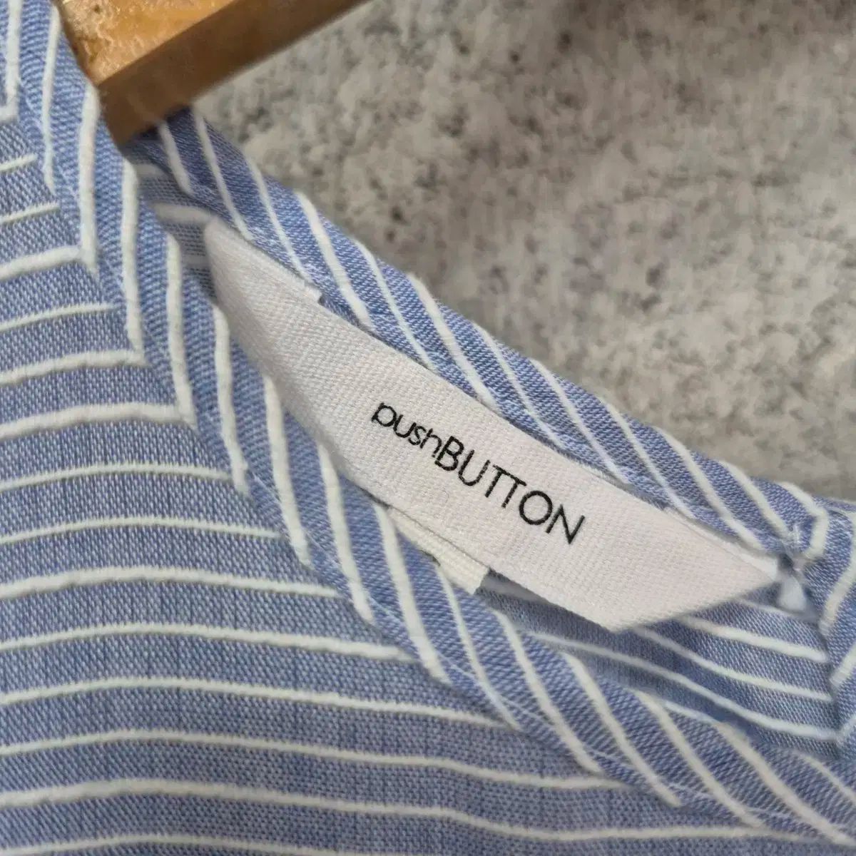 pushBUTTON