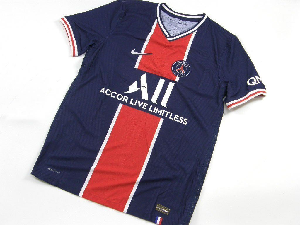 Nike Paris Saint-Germain ユニフォーム 50周年記念 PSG Unveil 50th Anniversary Clothing Collection - SoccerBible