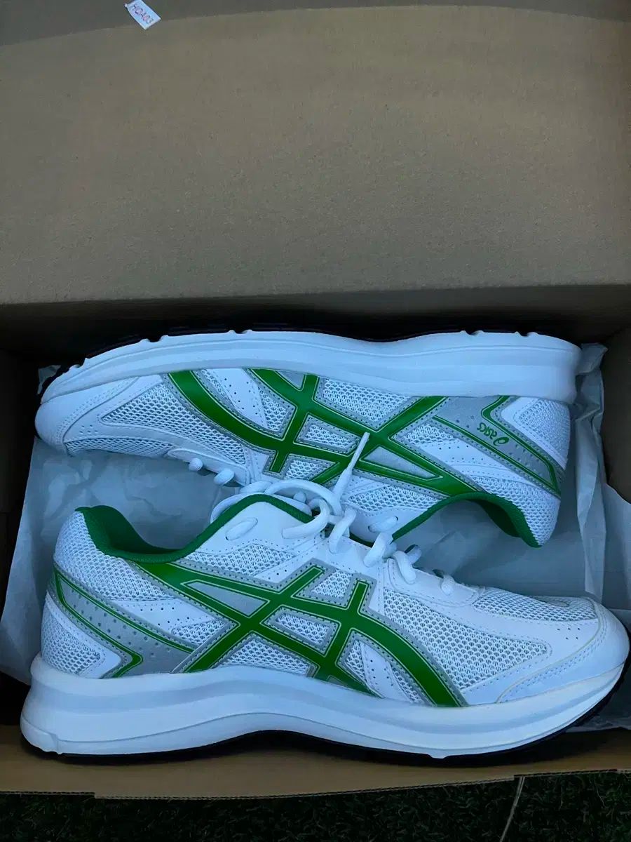 Asics(アシックス) ジョグ 100s