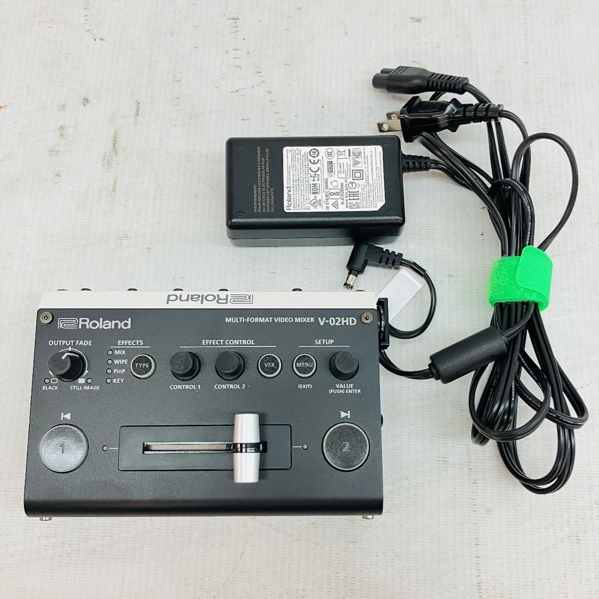 Roland V-02HD ビデオスイッチャー ビデオミキサー 2CH