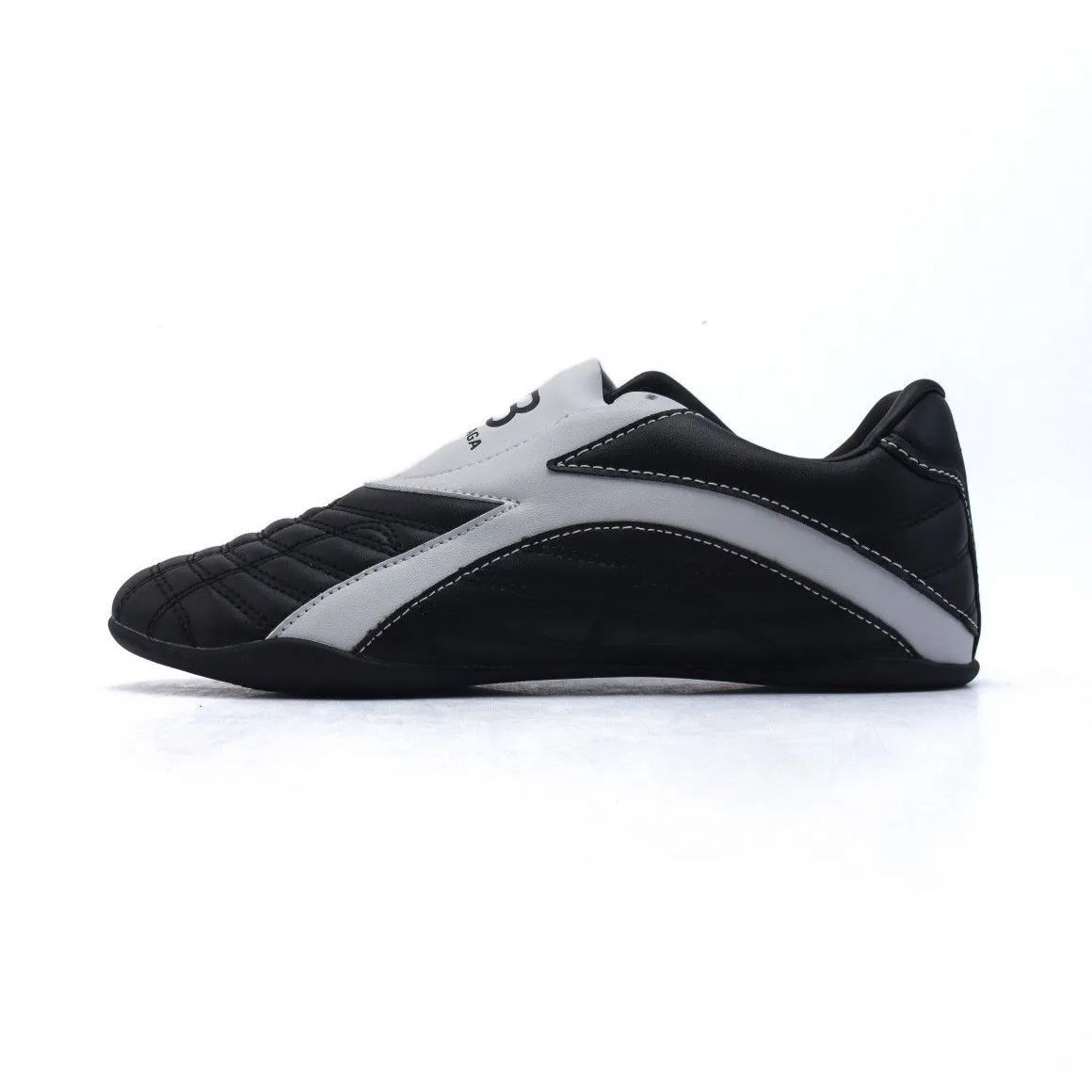 BALENCIAGA (バレンシアガ) ZEN SNEAKER 男女兼用 ゼン ローカットスニーカー ブラック＆ホワイト 未使用