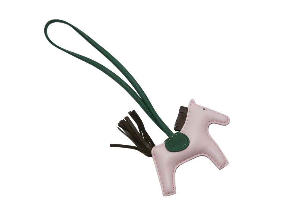 【新品未使用】エルメス バディチャーム 犬 HERMES 白 ローズダーリン 新品未使用】エルメス バディチャーム 犬 HERMES 白 ローズダーリン