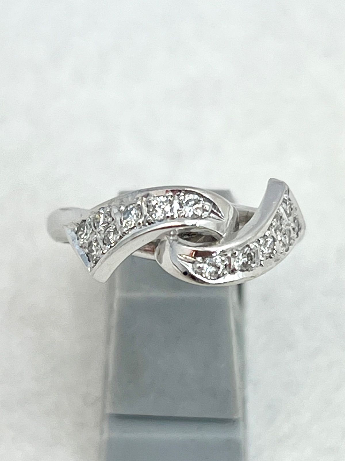 0.25カラット　ダイヤモンド　プラチナ　リング　11号 新品　宝石店ストック 0.25カラット ダイヤモンド プラチナ リング 11号 新品 宝石店