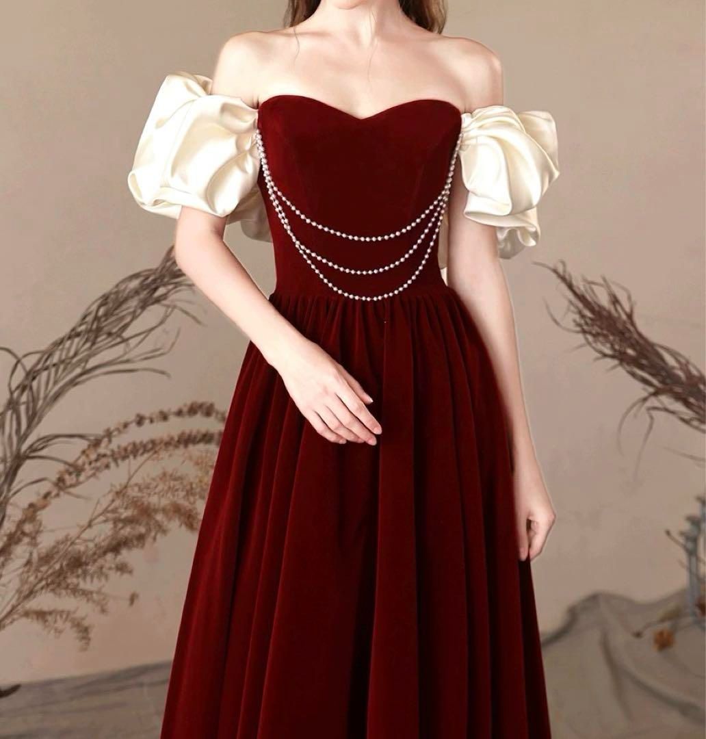 パールがオシャレで可愛い フリル オフショルイブニングドレス 花柄に胸元のリボンが可愛い オフショル イブニングドレス