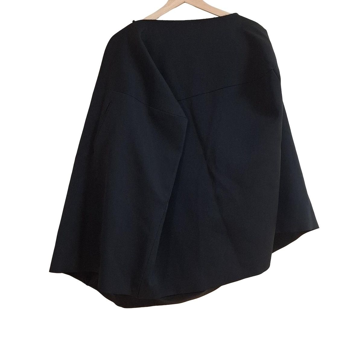 COMMEdesGARCONS コムデギャルソン ポンチョ サイズXS レディース - 黒 春 秋