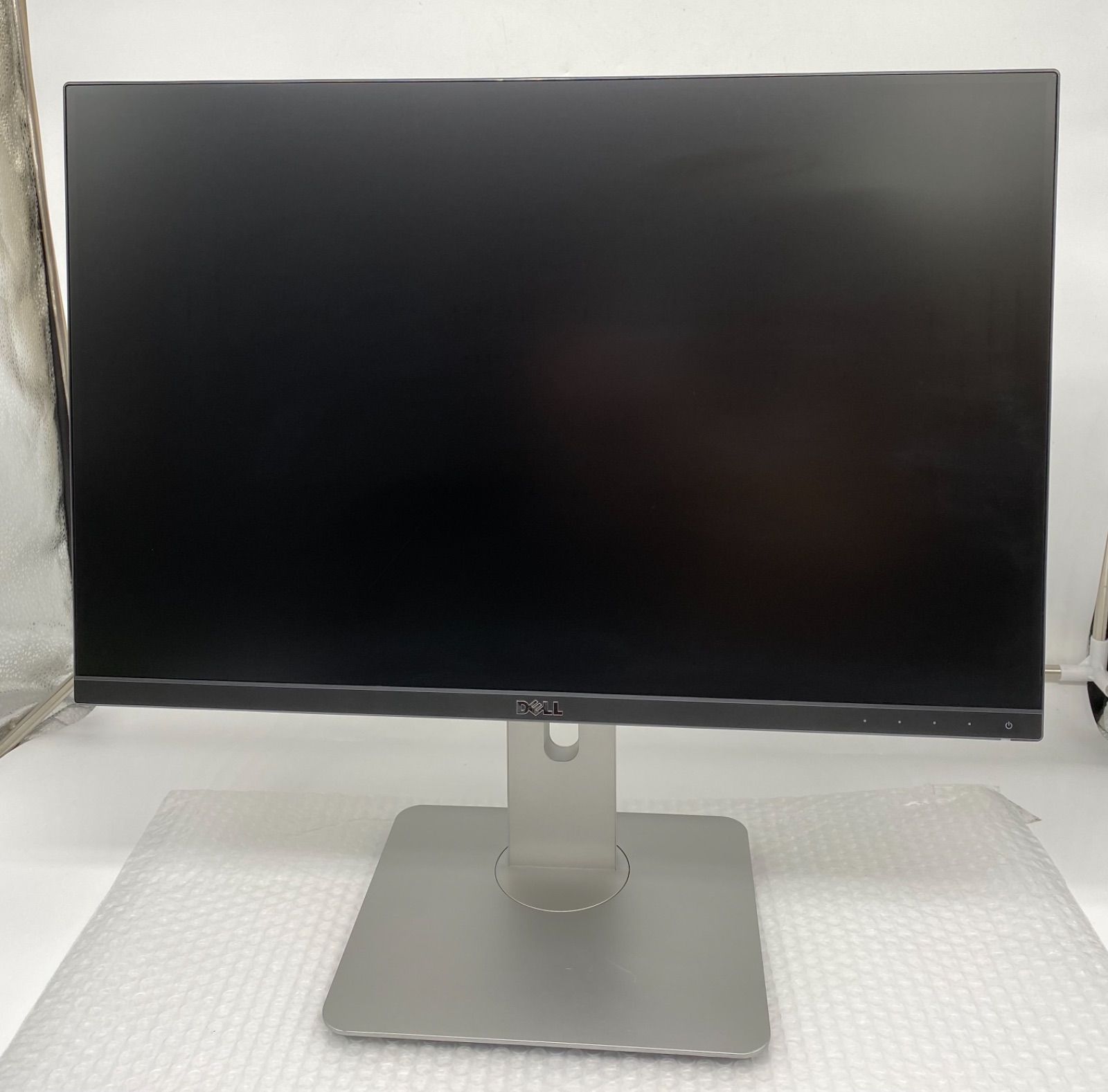 新古品】Dell U2421E 24.1インチ USB-C モニターアーム付き