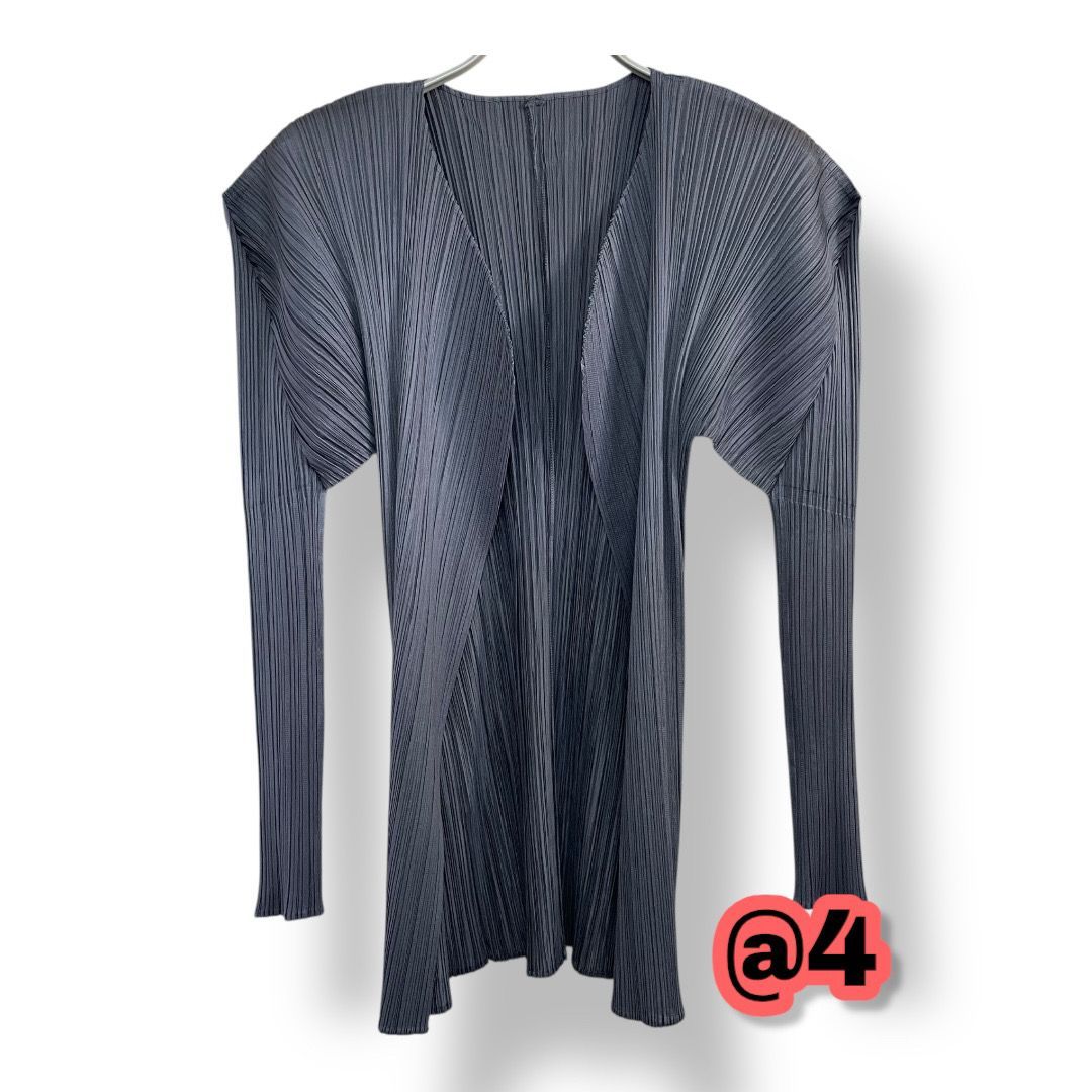 PLEATS PLEASE(プリーツプリーズ) プリーツ ボタンレスカーディガン