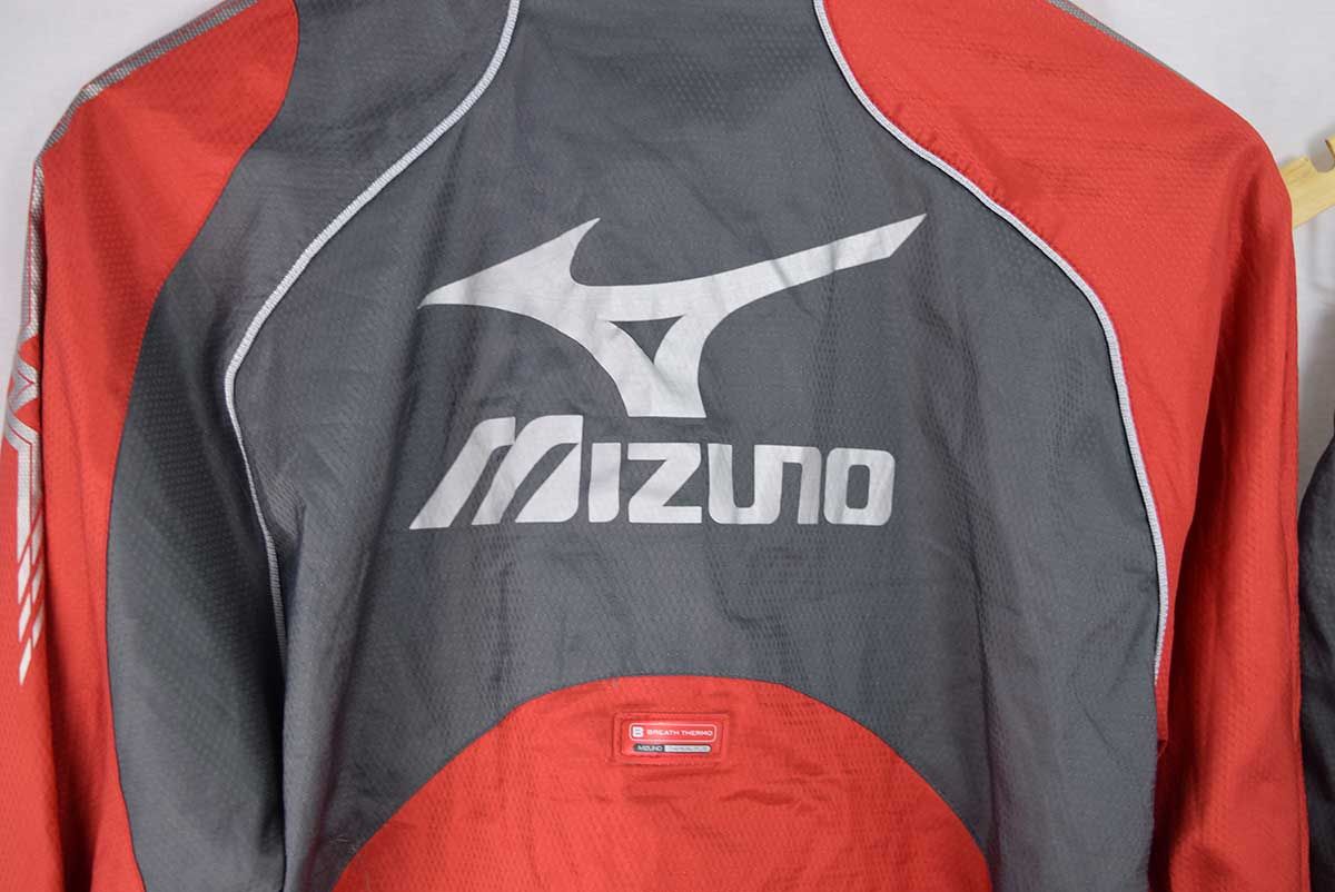ミズノ製 静岡学園 サッカー部 ハーフジップ ウインドブレーカー