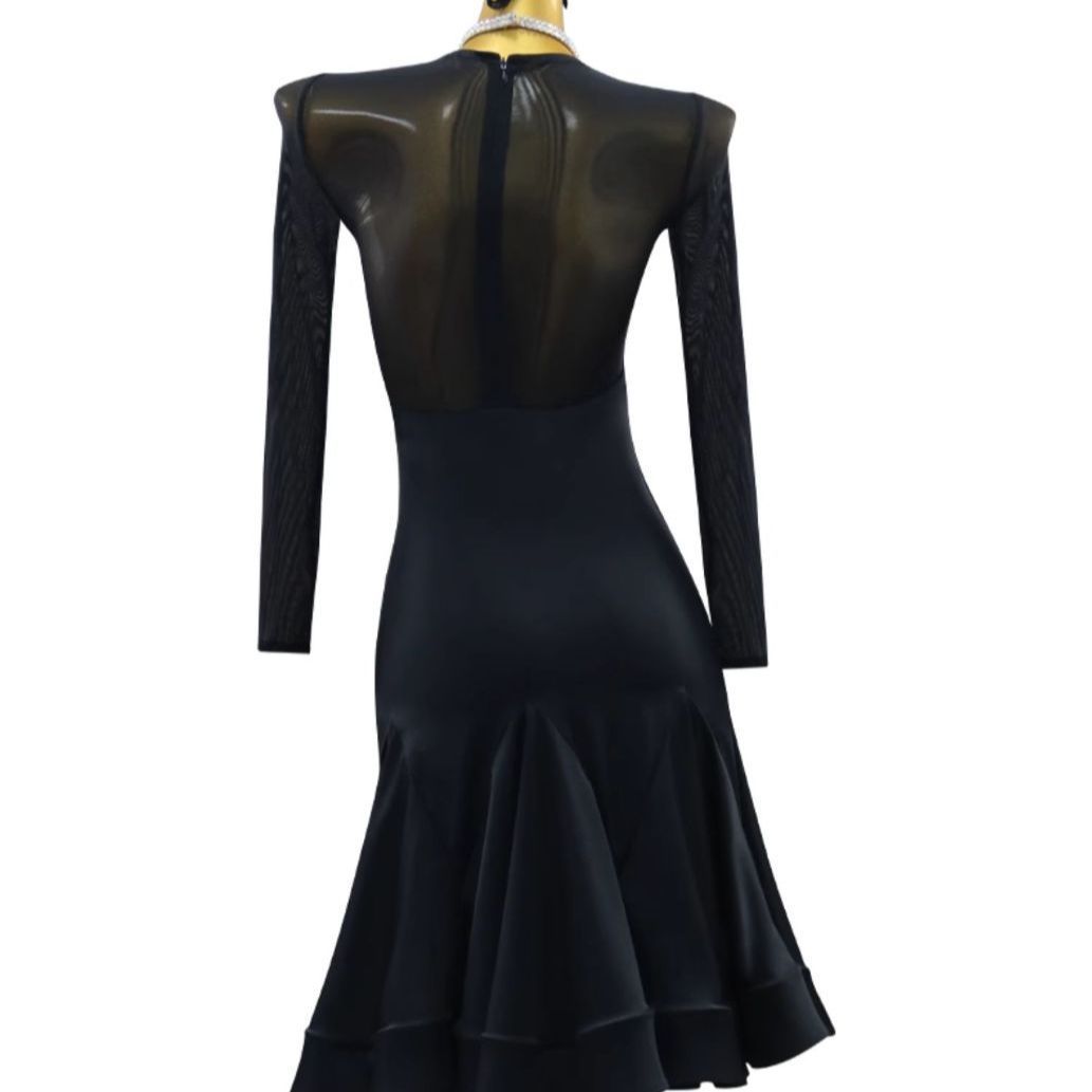 タンゴ モダンダンス