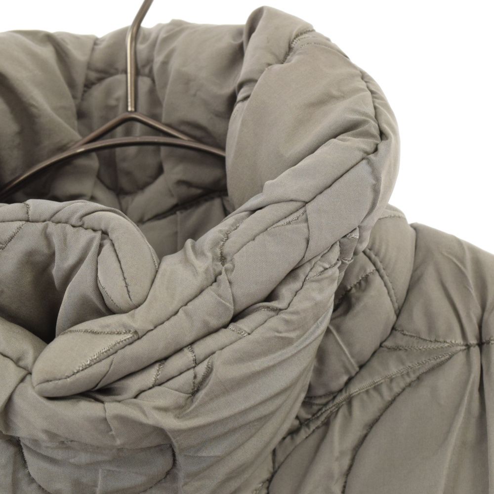 ルイヴィトン　ダッフルニットコート　モノグラム　LVロゴ　花 モノグラム フラワー エンブロイダリー ショートスリーブシャツ