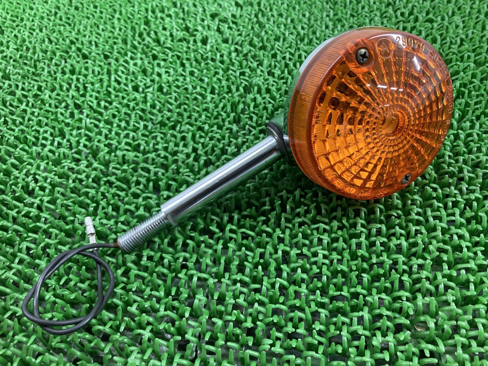 GS400 リアウインカー 片側 35600-4 スズキ 純正 中古 バイク 部品 当時物 昭和レトロ 修復素材に 品薄 希少品 車検 Genuine