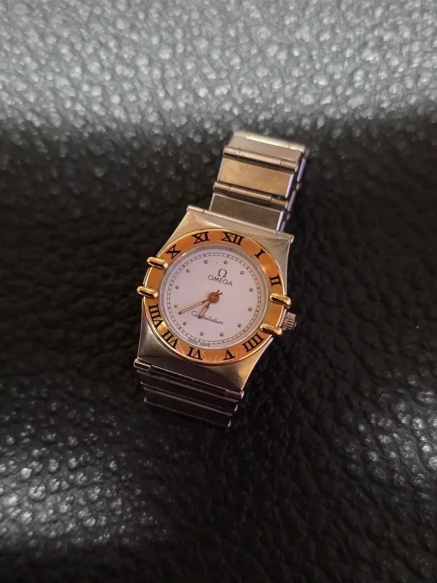 OMEGA オメガ コンステレーション 18kレディース時計