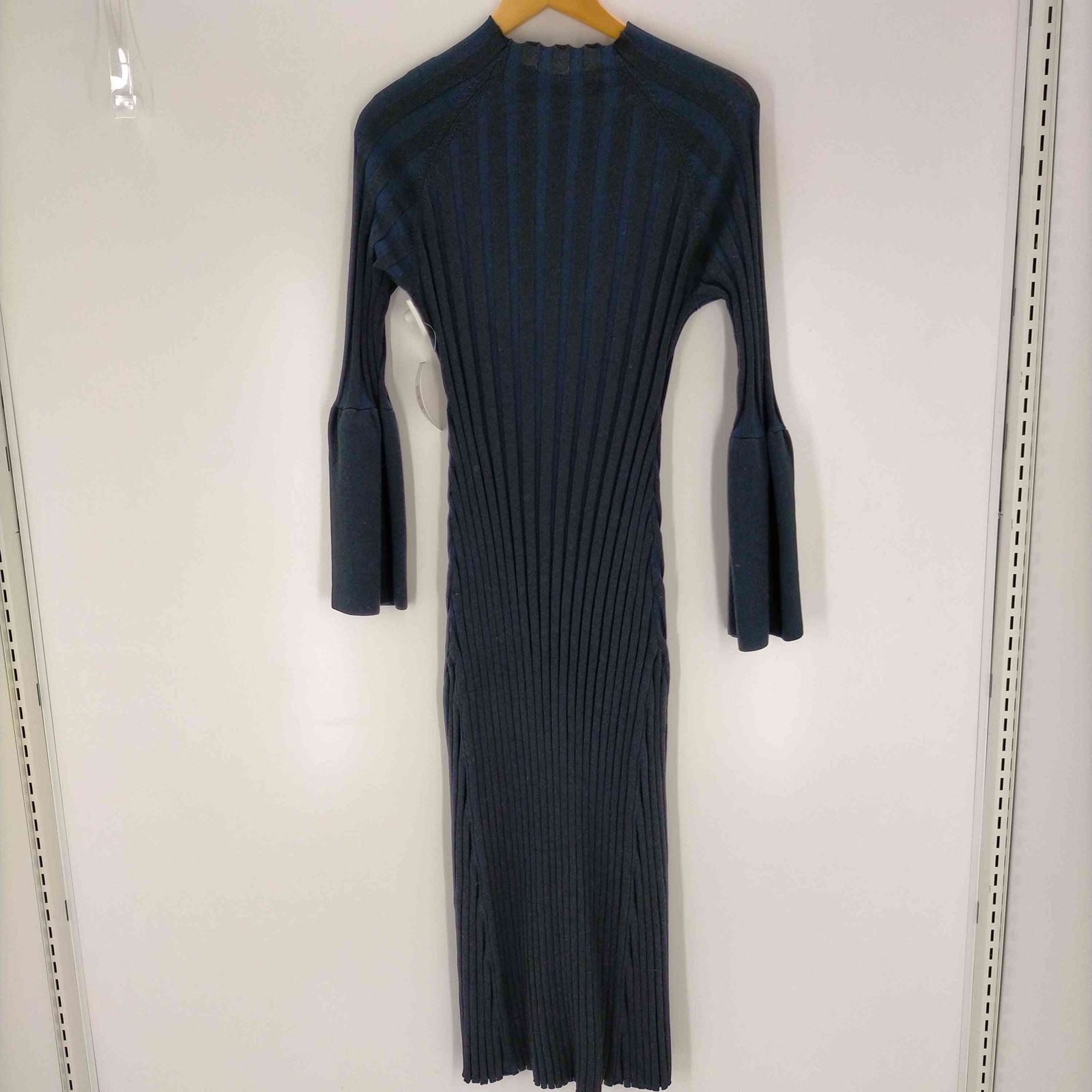 アニュアンス anuans ベルスリーブリブワンピース