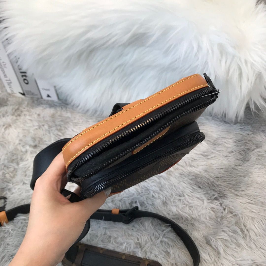 LOUIS VUITTON(ルイヴィトン)N40379 NIGO ダミエジャイアント LOUIS VUITTON(ルイヴィトン)N40379 NIGO ダミエジャイアント
