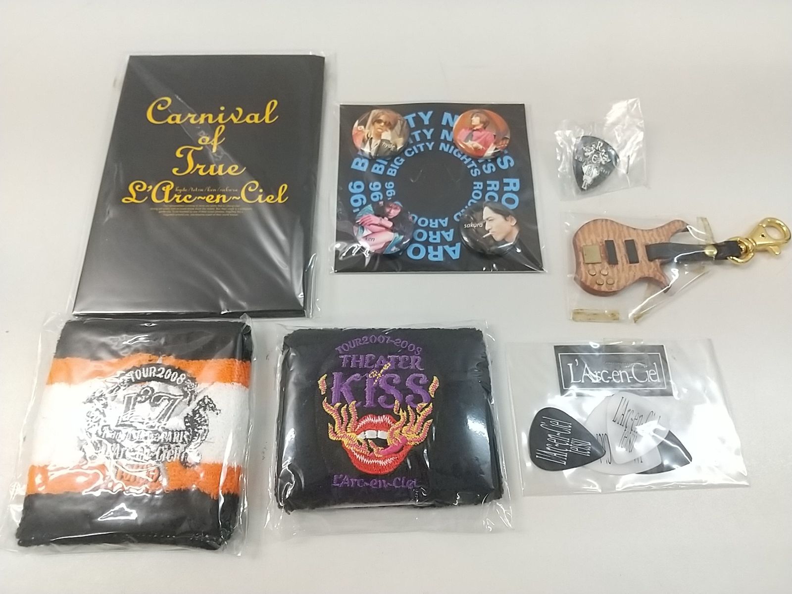 まとめ売り・バラ売り不可】L'Arc〜en〜Ciel ステッカー&グッズ