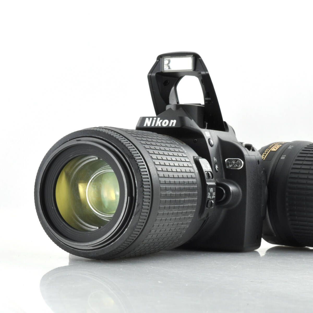 G Nikon ニコン D60 ズームレンズキット 55-200mm 1:4-5.6G ED18-55mm 1: