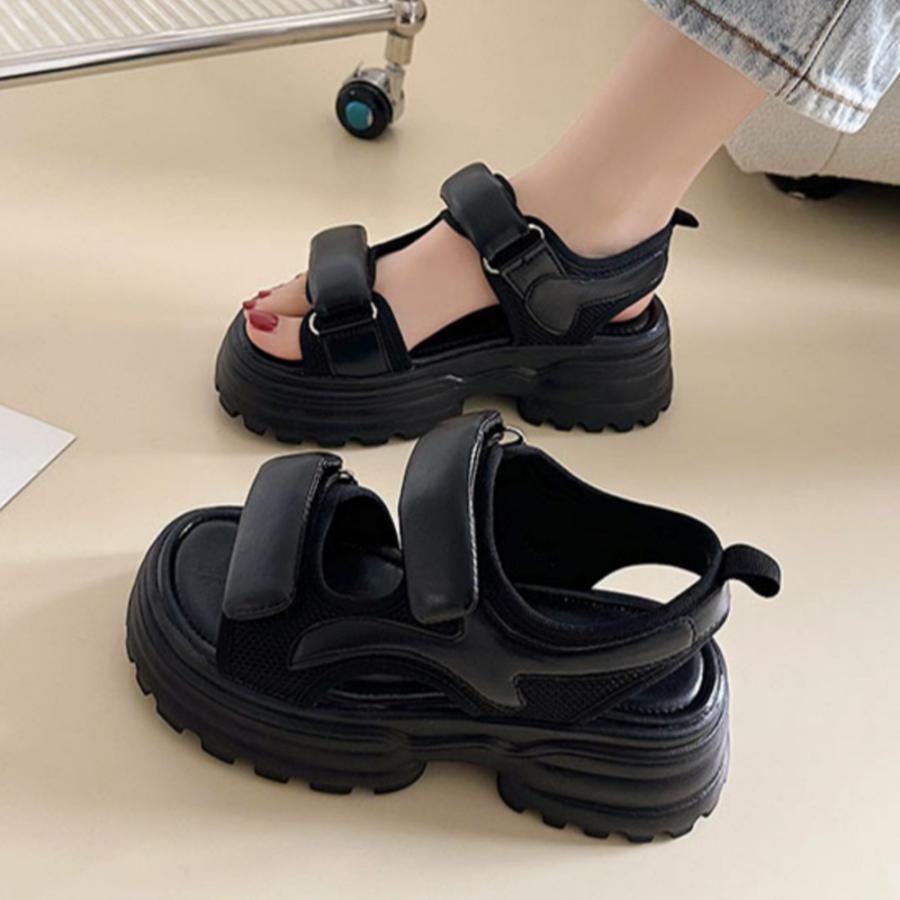 厚底サンダル
