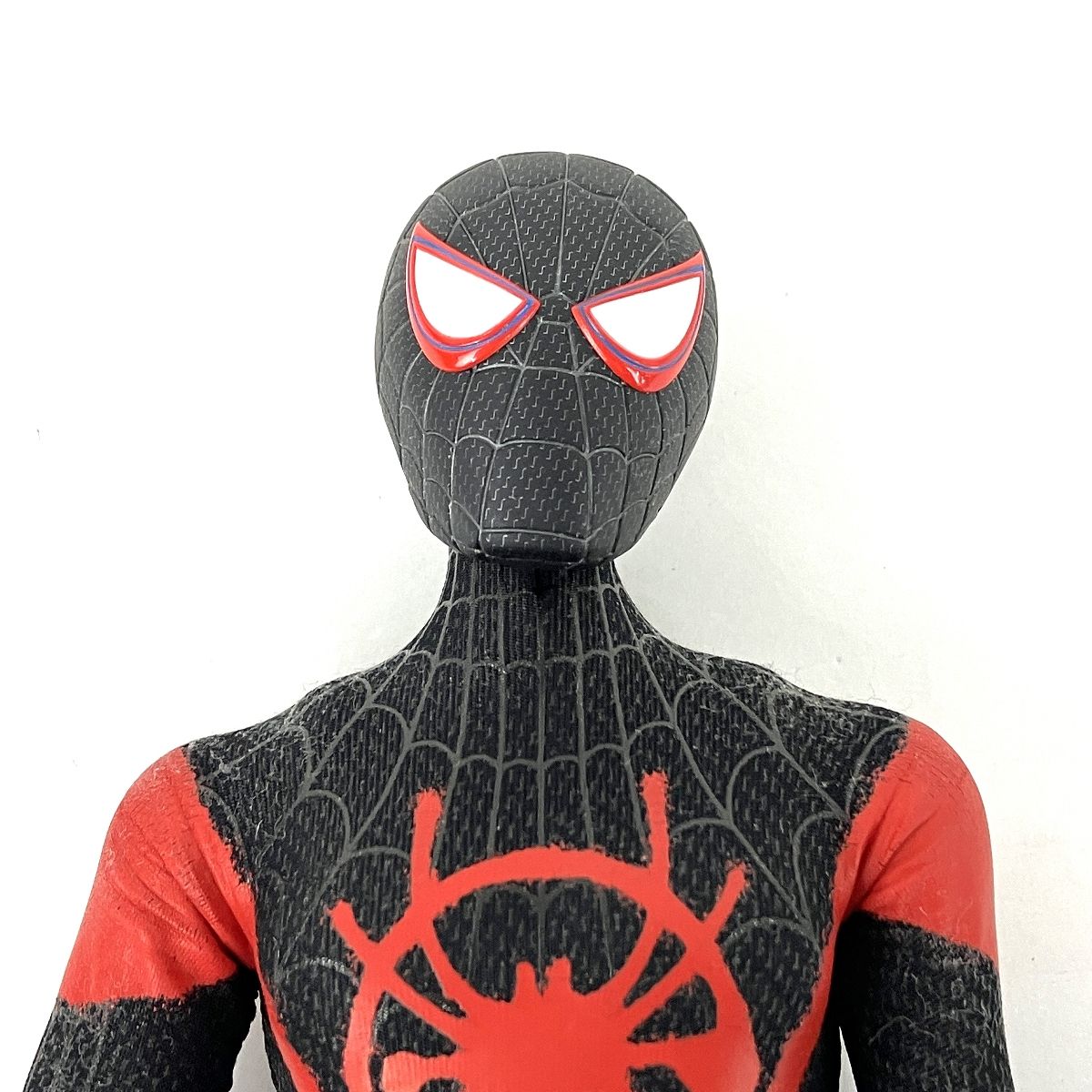 Hot toys MMS567 SPIDER MAN MILES MORALES 1/6スケール フィギュア マイルス・モラレス スパイダーマン 中古  Y9390052 - メルカリ