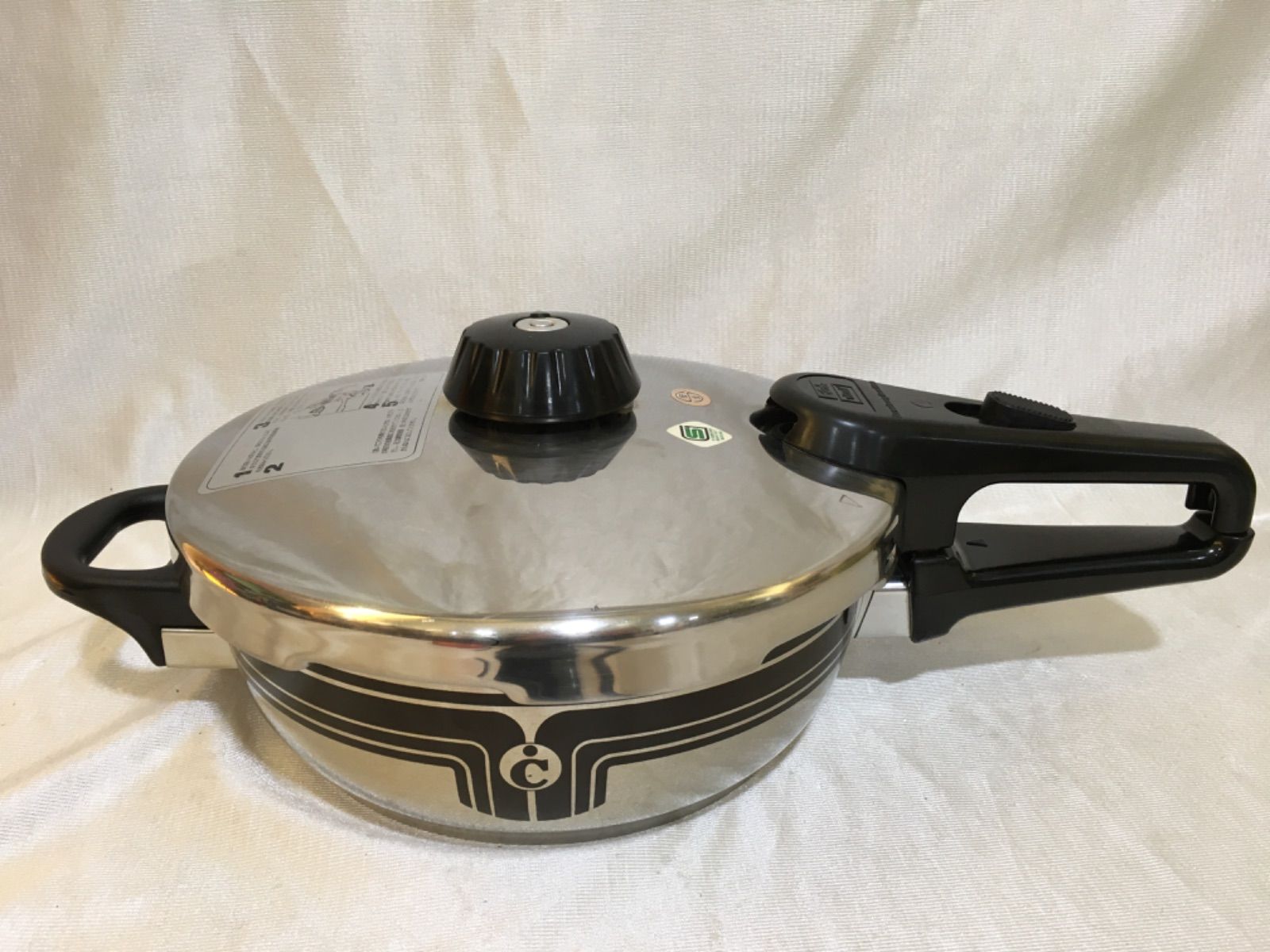 Fissler フィスラー 圧力鍋 ビタビット プレミアム 3.5 L 蒸し器