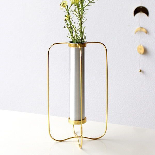 ケルシー・マーフィー作 カメオグラス 花瓶 ガラス彫刻 ピルグリム