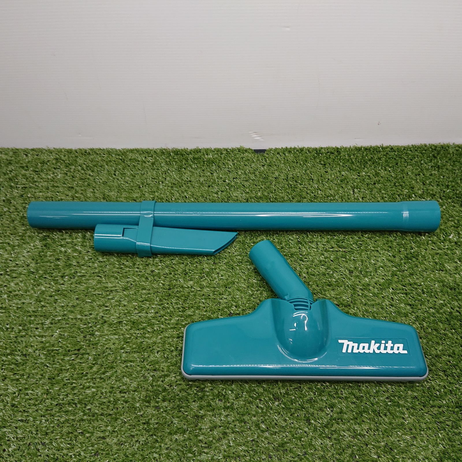 マキタ CL181FDZ 充電式クリーナ 青 18V 本体のみ 4636