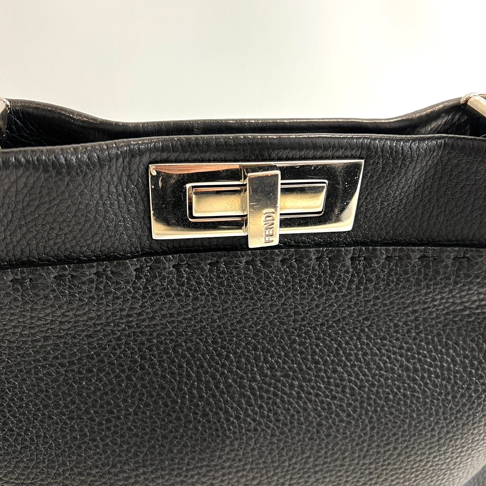FENDI フェンディ ハンドバッグ ピーカブー セレリア レザー