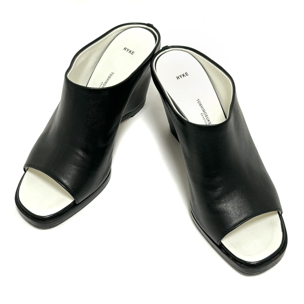 TOSHINOSUKE TAKEGAHARA ブラックミュール 【公式通販】