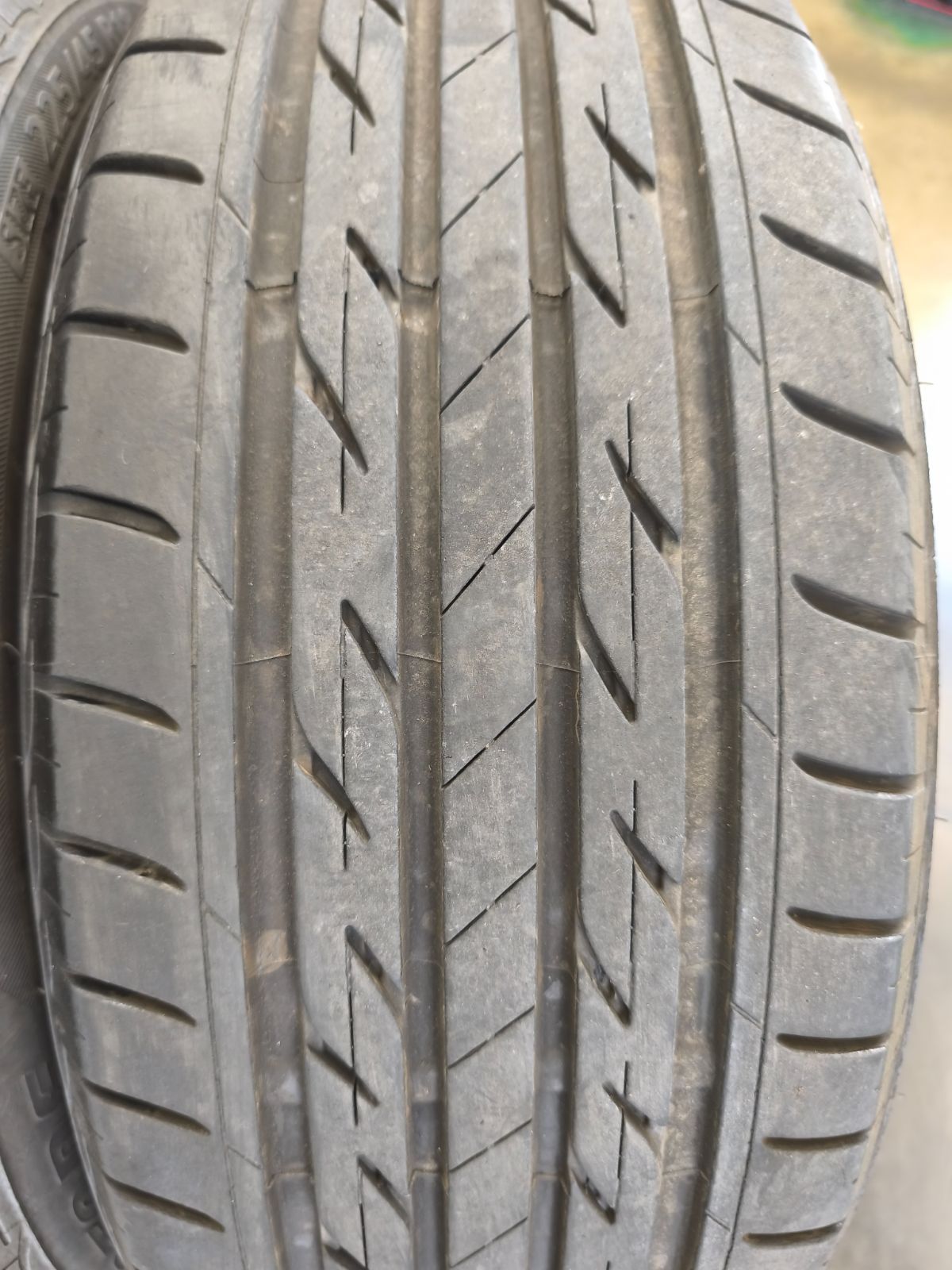 225/45R18 ブリヂストン　ネクストリー　2022年製　中古2本 中古タイヤ ブリヂストン ネクストリー 225/45R18 95W XL 1本