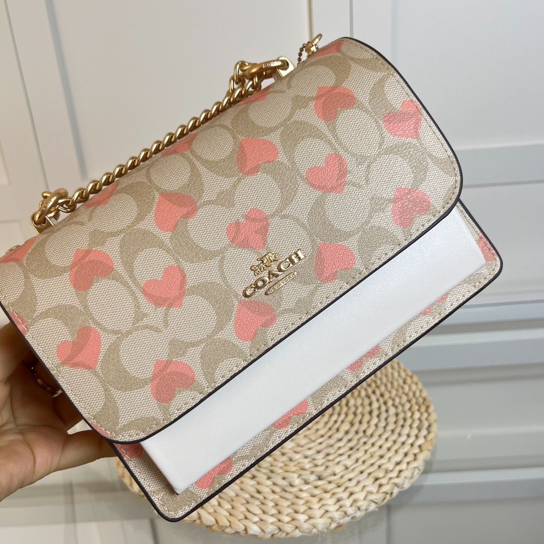 レディース [コーチ] Klare ハート シリーズ  ショルダーバッグ コンパクト 斜め掛けバッグ ミニ オルガンバッグ コーチ] klare ハート シリーズ レディース ショルダーバッグ