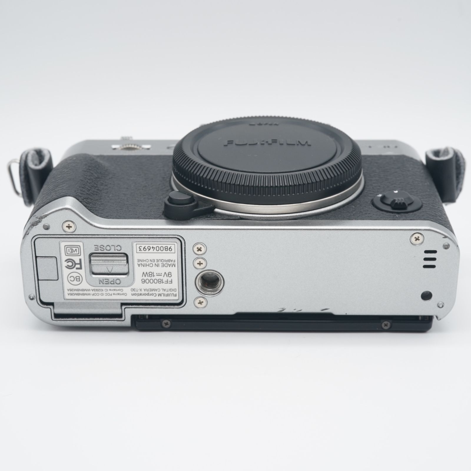 fujifilm xt30 シャッター回数約1600回 X-T30 ボディ シルバー シャッター回数50回以下 【K588】 | 富士