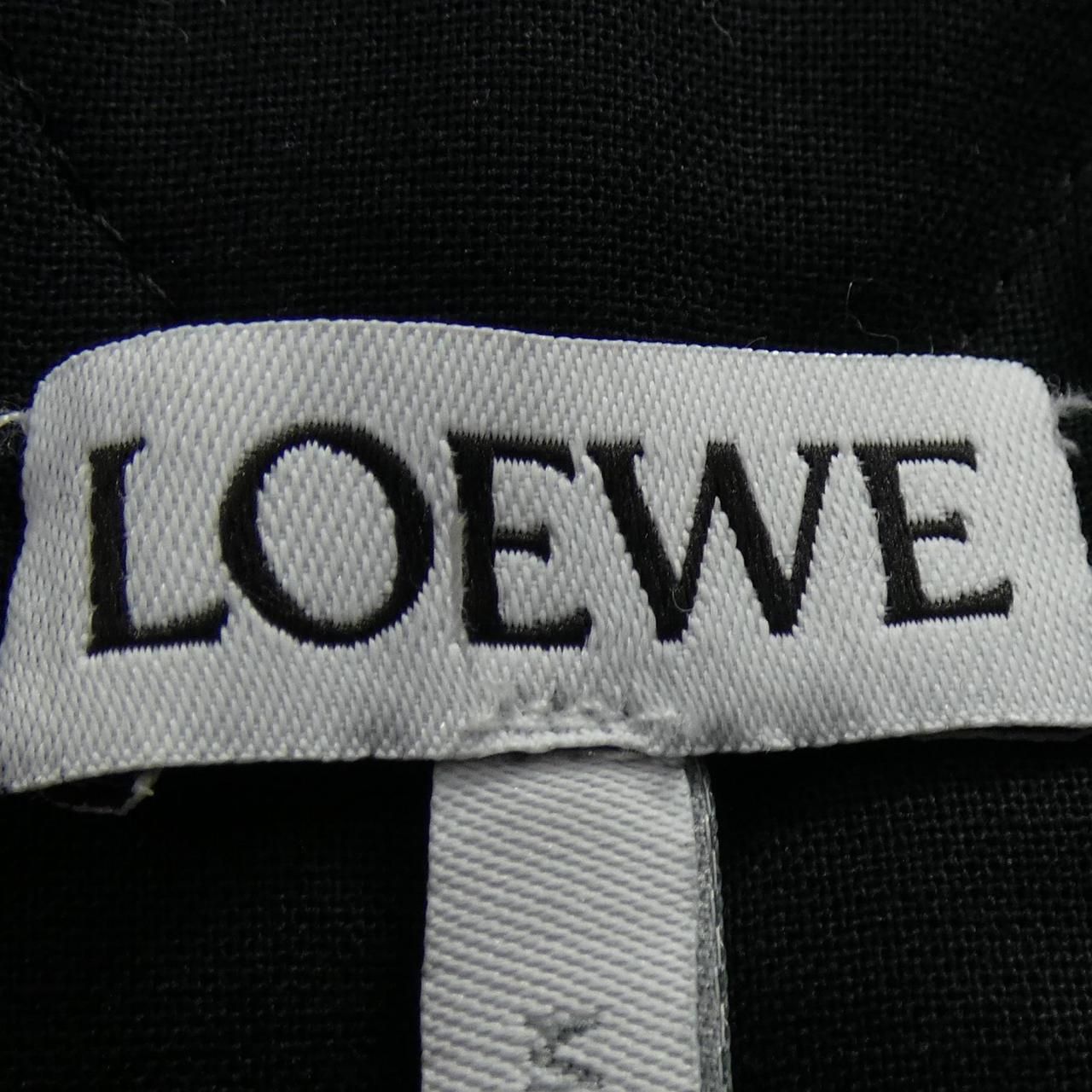 ロエベ LOEWE