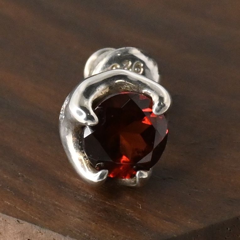 研磨済】Bloody Mary Nut ピアス 木の実 ガーネット ブラッディマリー