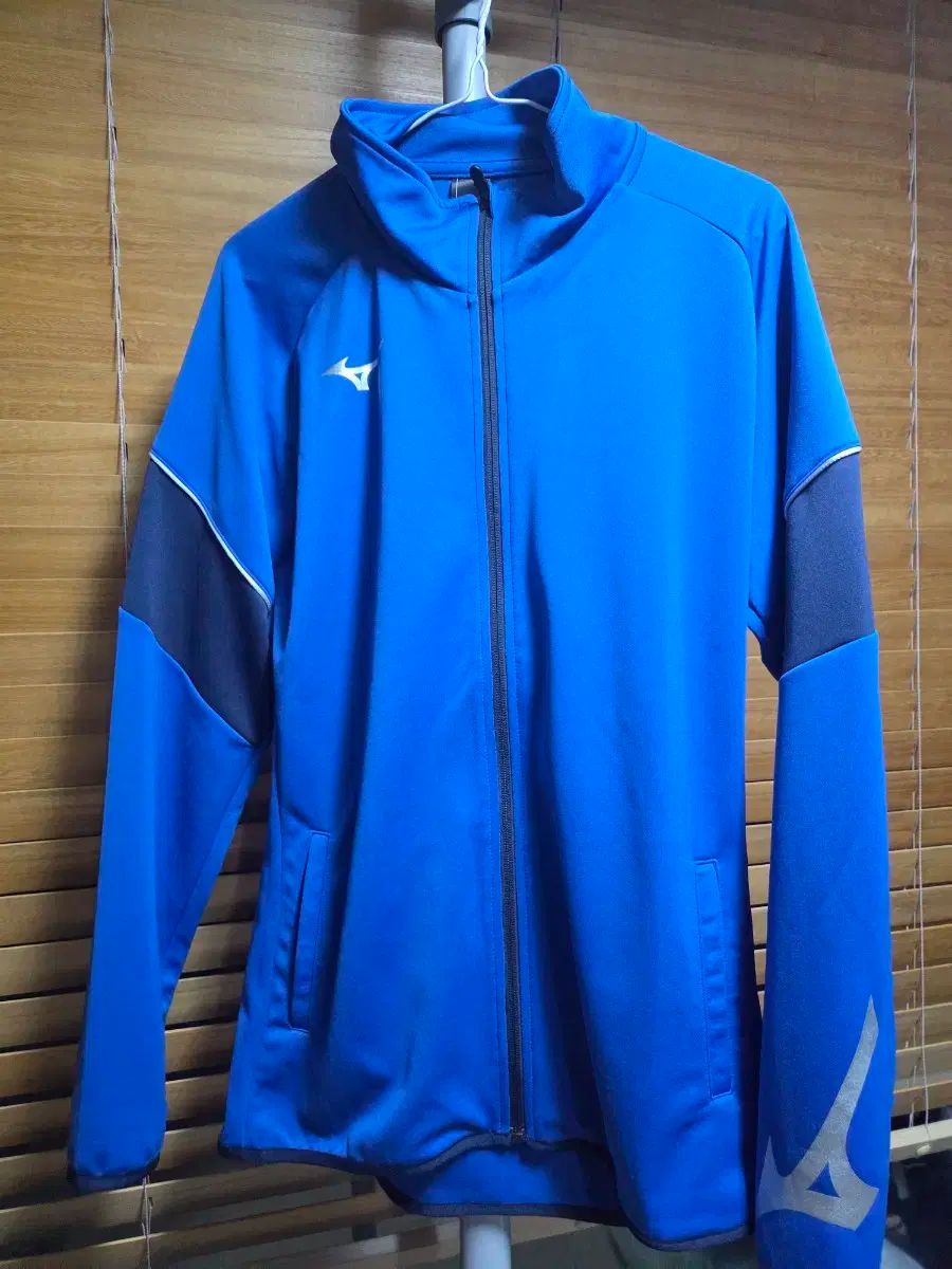 【雷市場（ポンジャン）商品韓国直送】 mizuno(ミズノ) ジャケット