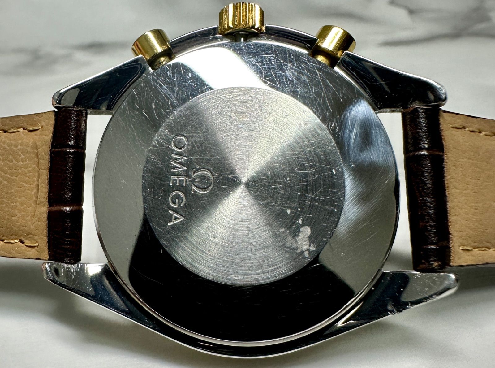 OMEGA オメガ スピードマスター 3310.10 クロノグラフ 金製YGベゼル