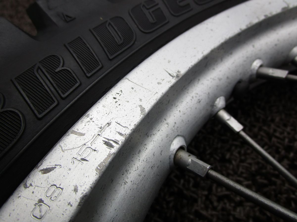 KDX125SR リアホイール