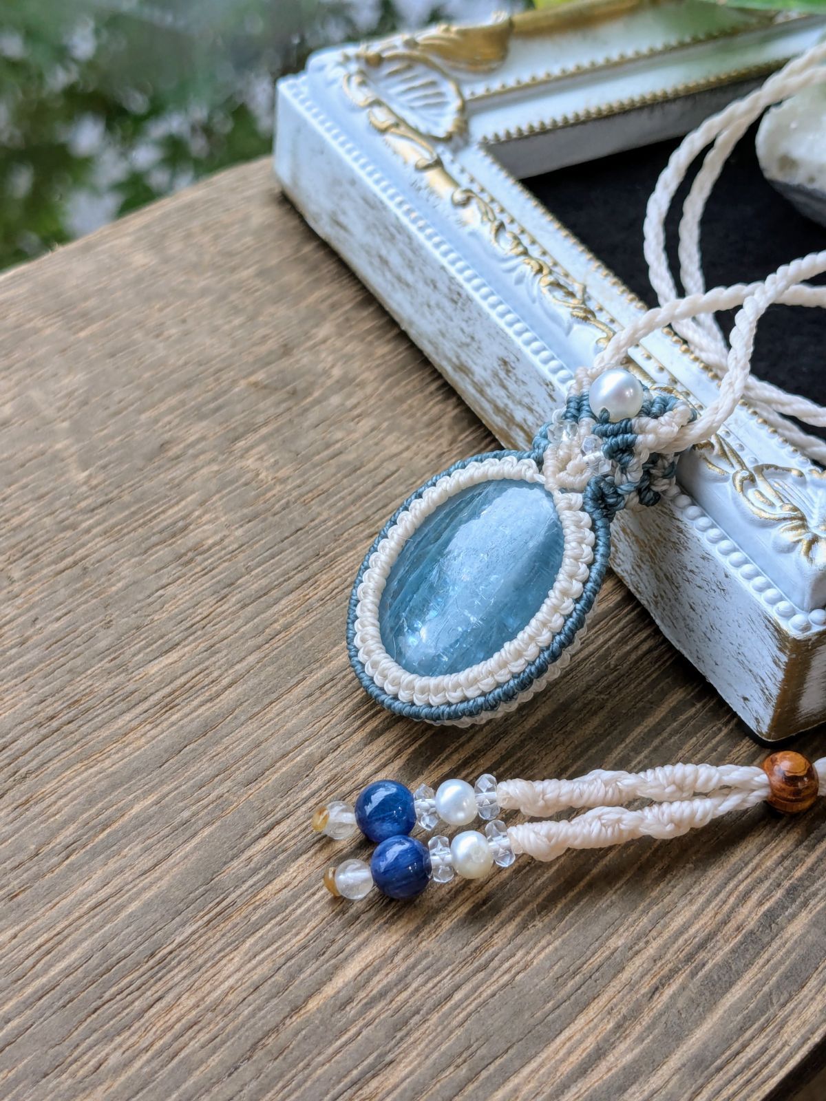 218] カイヤナイト ネパール産 ＊ マクラメネックレス 10 カイヤナイト