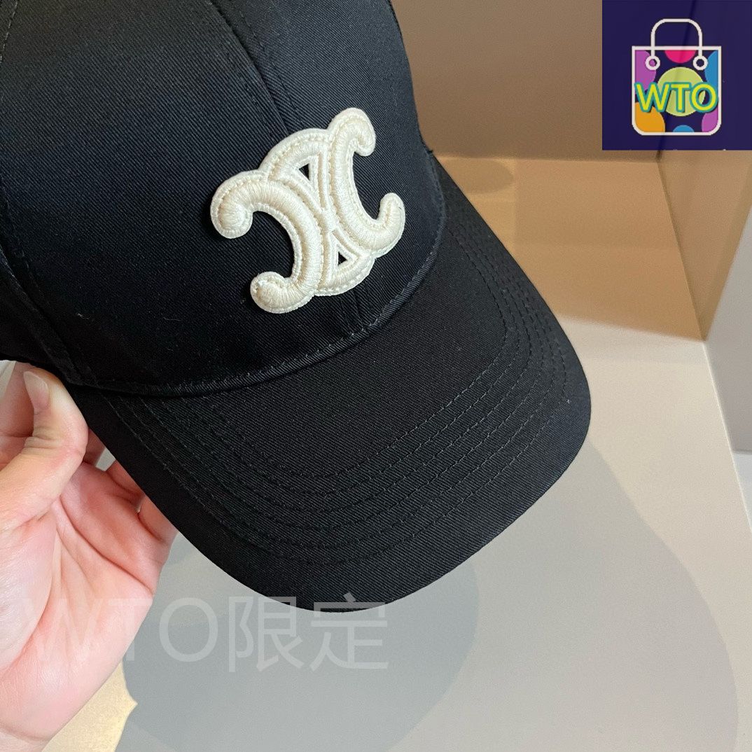 CELINE セリーヌベースボールキャップ【美品】 Celine（セリーヌ）公式モデルのベースボールキャップ -WTO輸入1