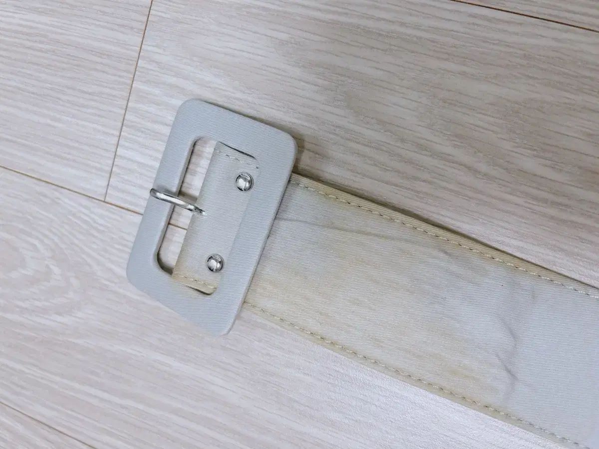 ライトブルースカイグレー