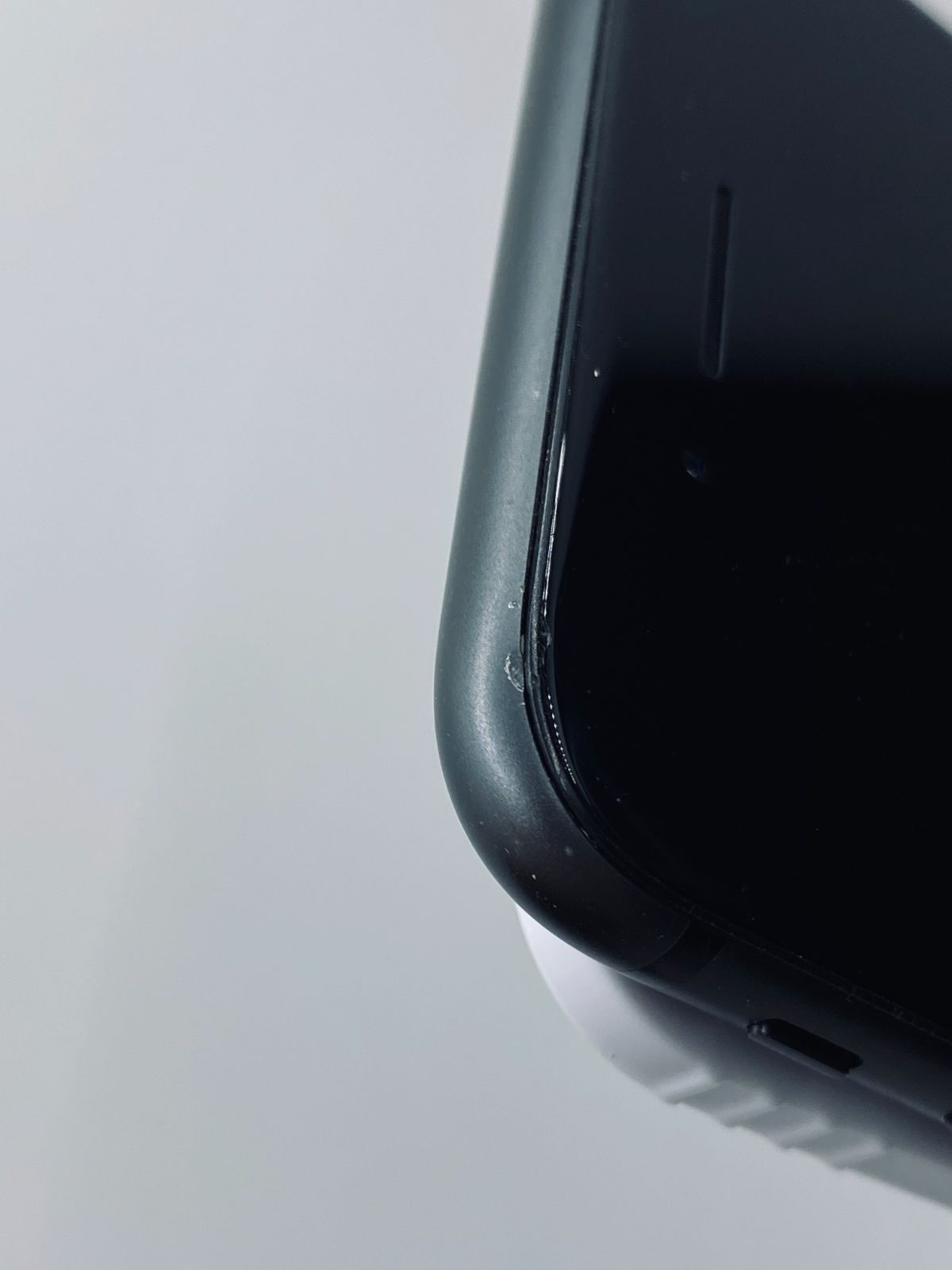 ジャンク品】docomo(SIMロック解除) iPhone8 64GB スペースグレイ