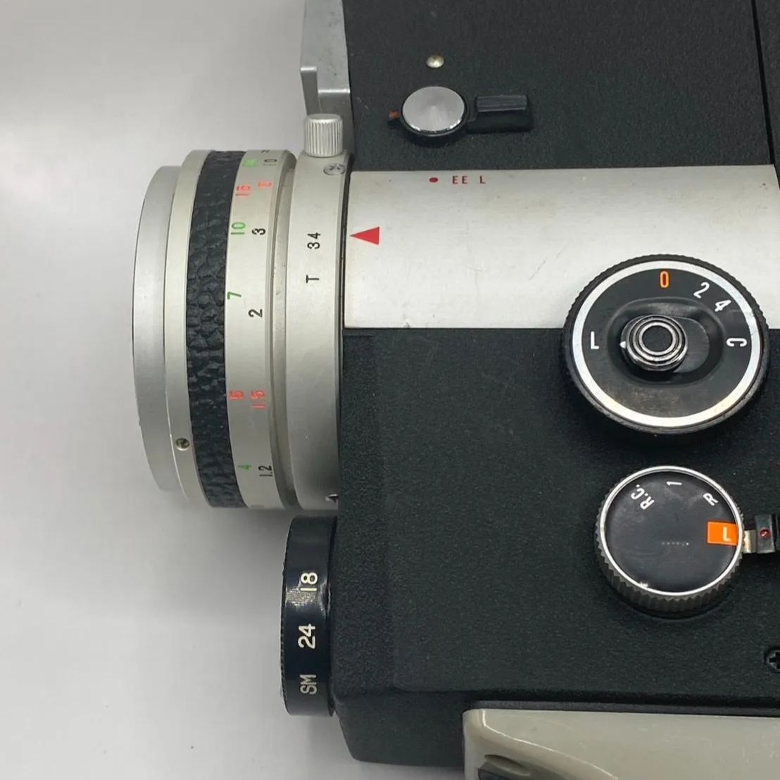 ヴィンテージ・フィルムカメラ 写真集「Retro Photo」 80年代のフィルムカメラの写真素材・画像素材 Image 90532841