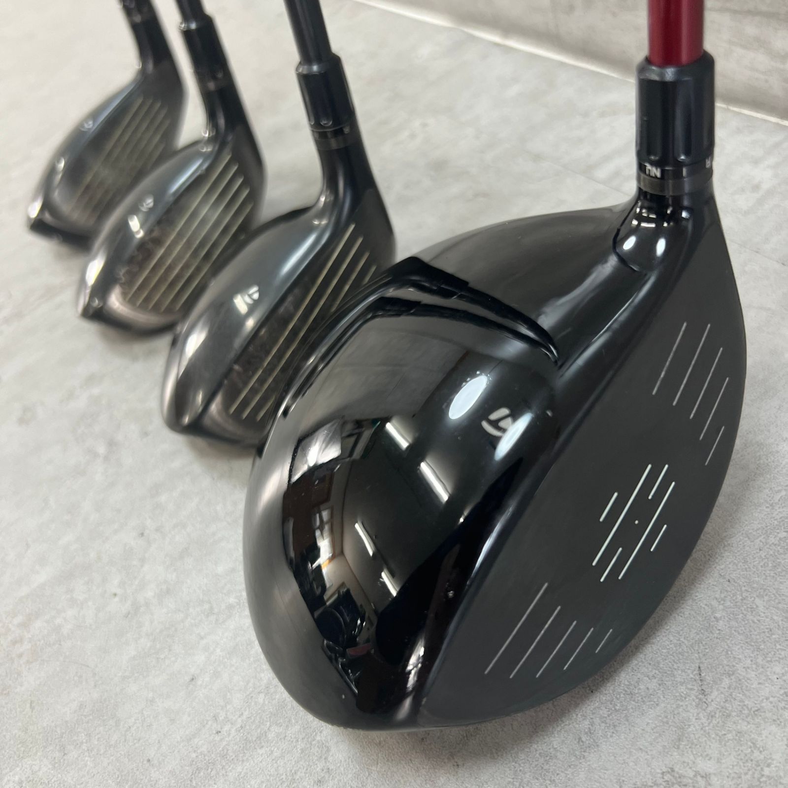 テーラーメイド R 9 メンズゴルフ クラブセット 14本 右利き用 TaylorMade