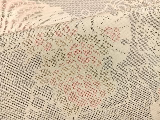 平和屋着物○本場大島紬 白大島 9マルキ 雪輪飾花文 正絹 逸品