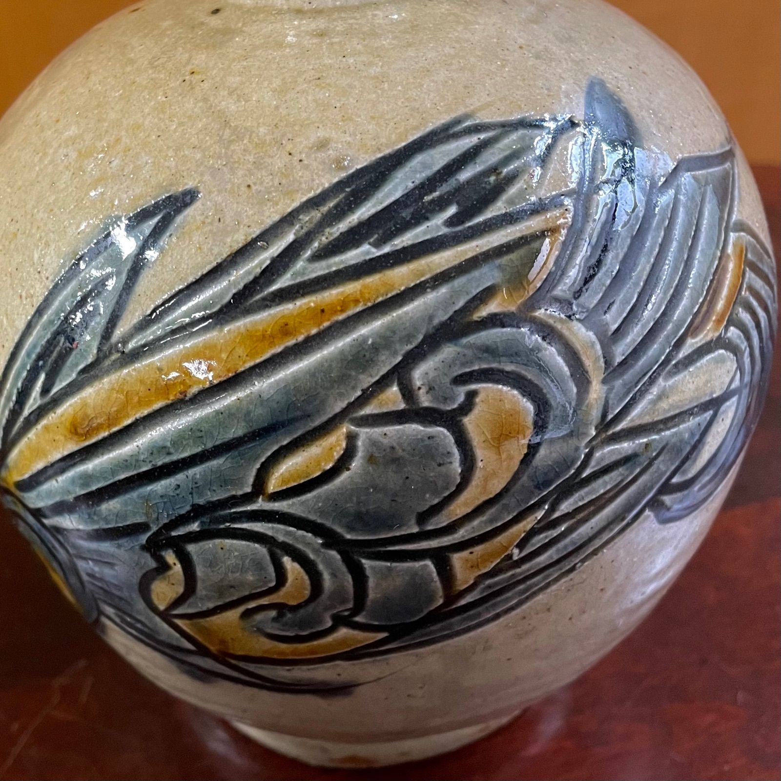 壺屋焼 人間国宝 金城次郎作 海老魚文花瓶 （箱直筆） – 生活民芸 壷屋