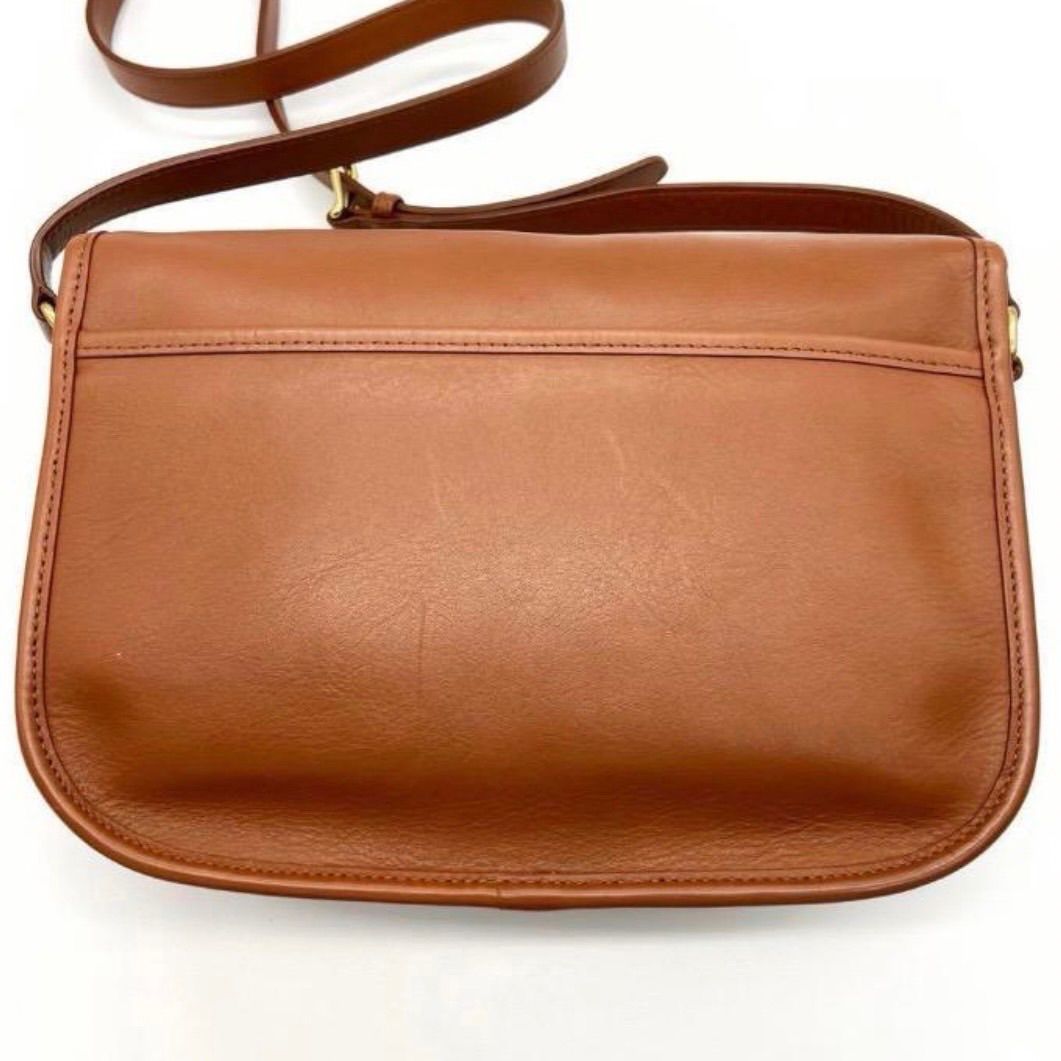 極美品 オールドコーチ シティ ショルダーバッグ グラブタンレザー ブラウン 極美品<!-利用不可文字-!>オールドコーチ ショルダーバッグ ターン