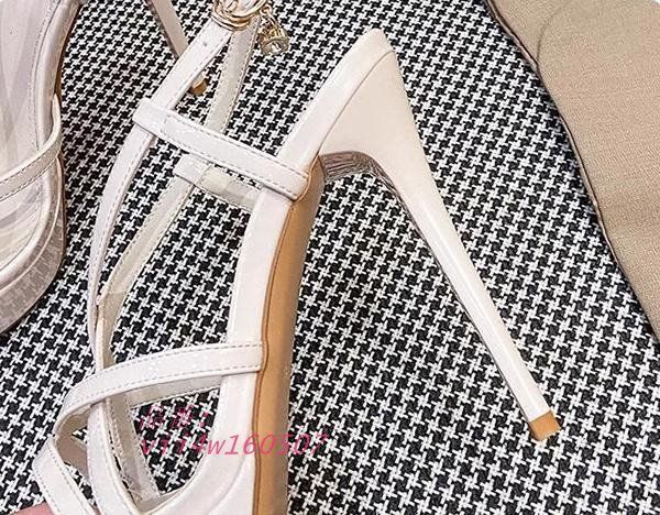 オープントゥ ストラップ