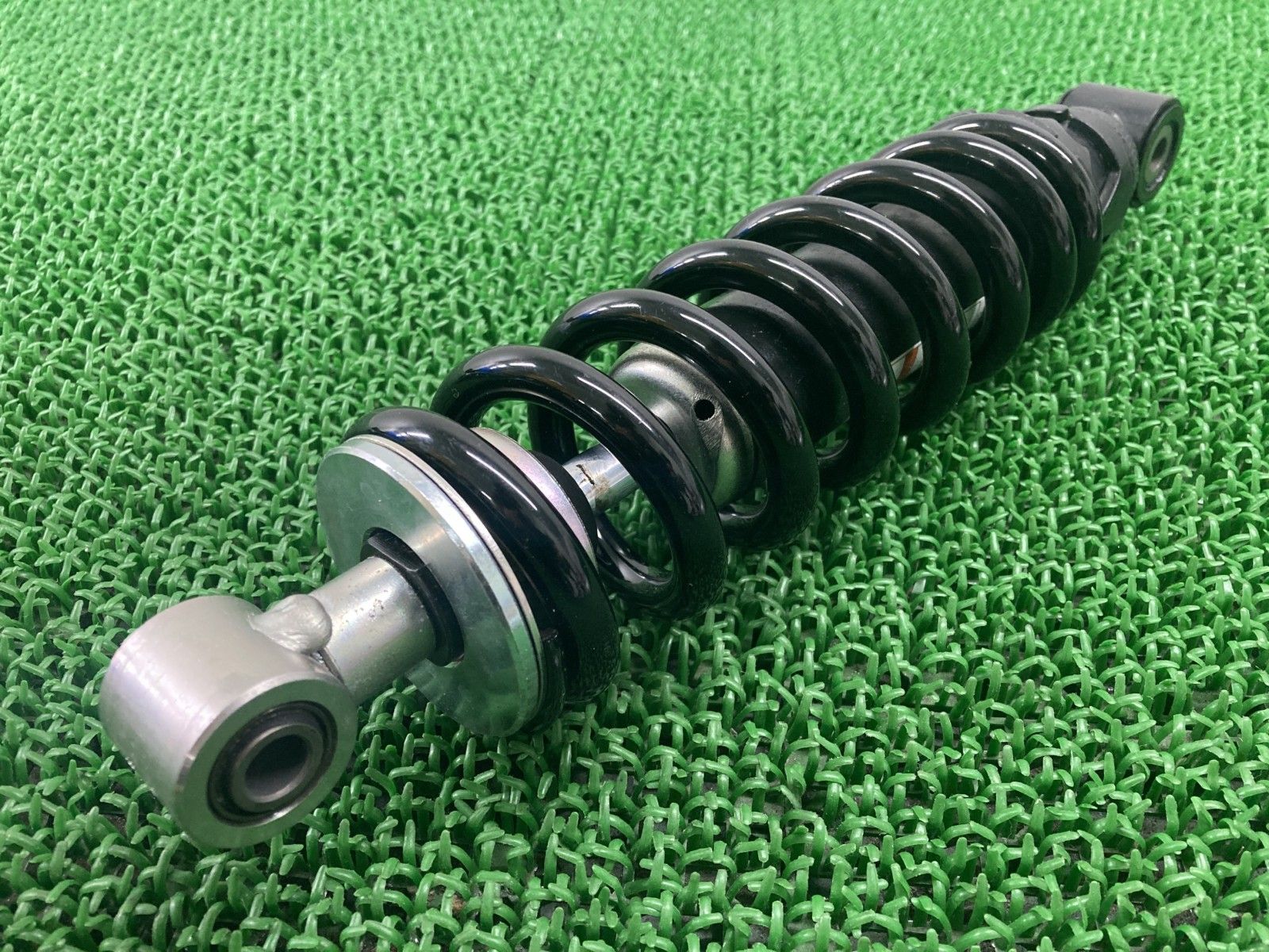 ZX-25R リアサスペンション カワサキ 純正 バイク 部品 ZX250E ピッチ