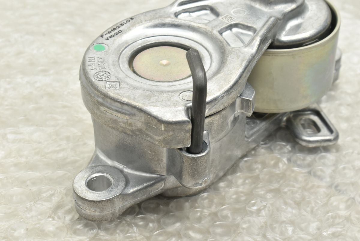 未使用品】スズキ 純正 Vベルトテンショナー 17540-63R40 ロワー側