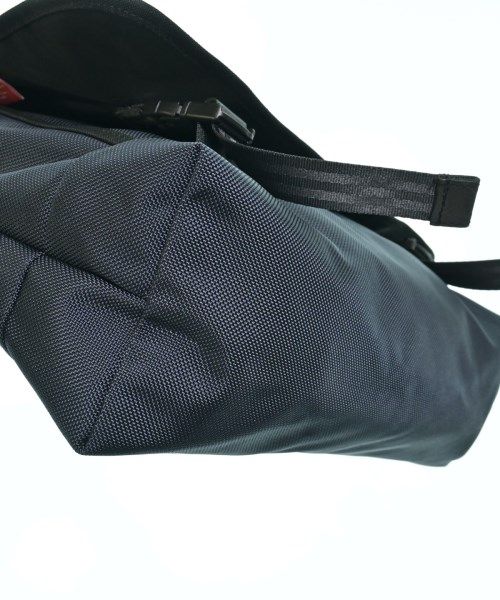 メッセンジャーバッグ