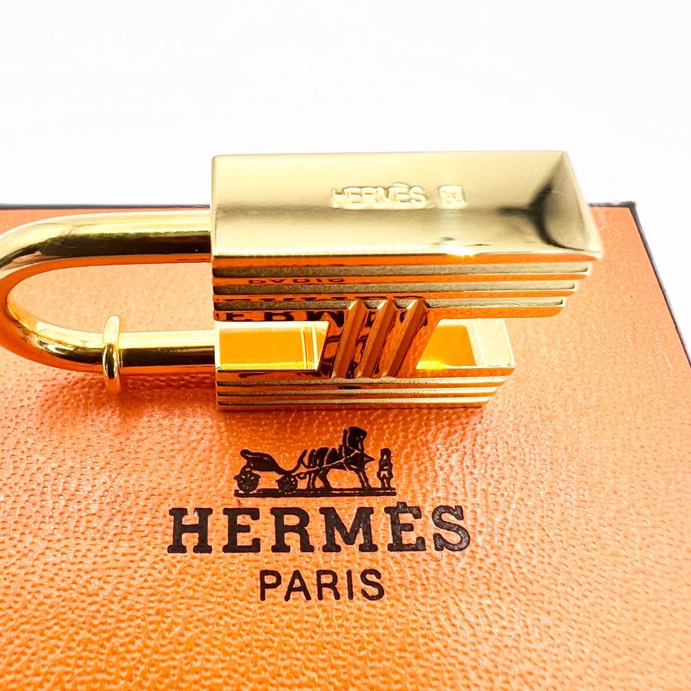 極上美品】エルメス HERMES カデナ H柄 南京錠 2000年限定-